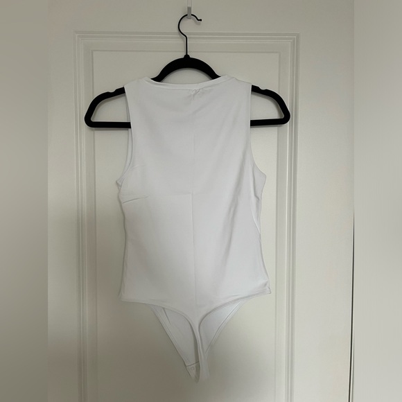 Babaton contour bodysuit - Picture 2 of 2